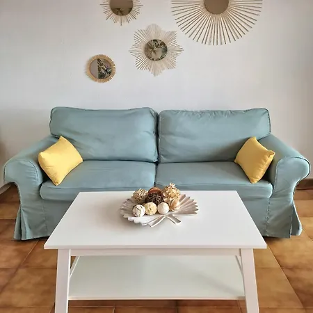 Strelitzia - Ocean View & Heated Pool Apartament *