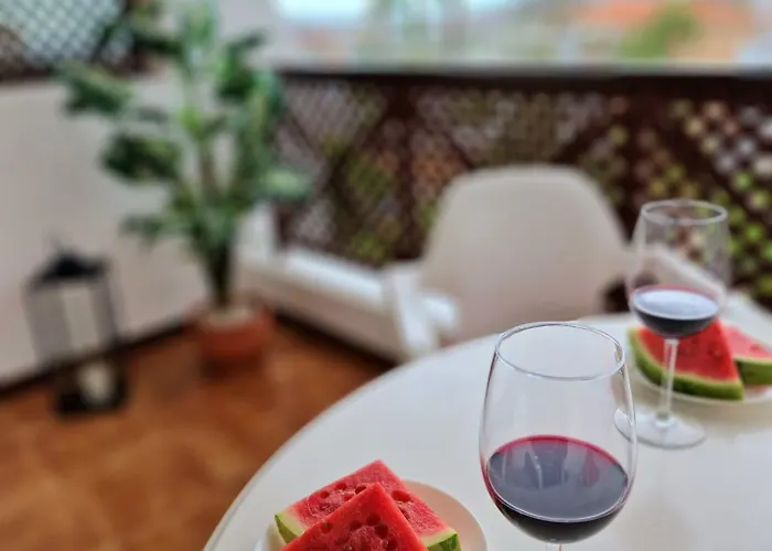 Strelitzia - Ocean View & Heated Pool 圣米格尔德阿沃纳