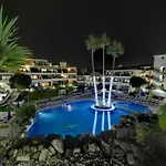 Strelitzia - Ocean View & Heated Pool Apartman San Miguel de Abona