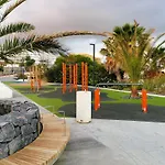 Strelitzia - Ocean View & Heated Pool Apartment San Miguel de Abona