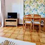Appartement Strelitzia - Ocean View & Heated Pool