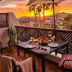 Strelitzia - Ocean View & Heated Pool & Ac