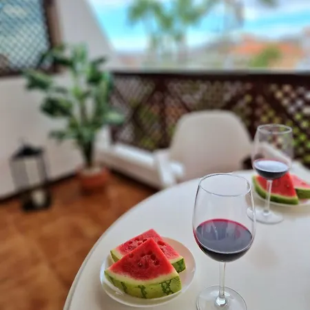 Strelitzia - Ocean View & Heated Pool & Ac San Miguel de Abona