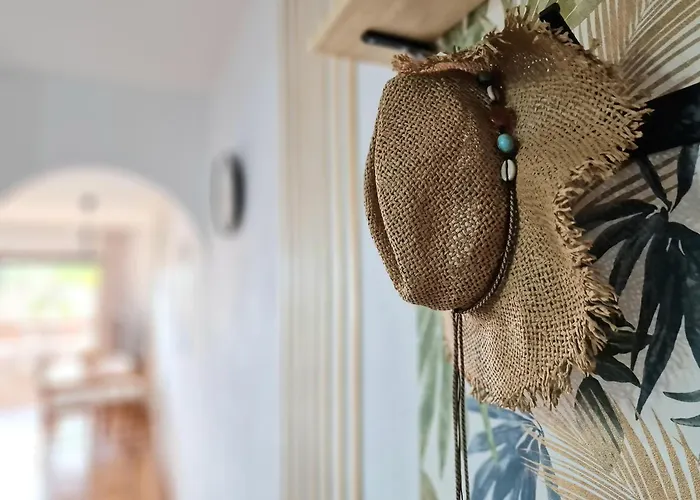 Strelitzia - Ocean View & Heated Pool Apartamento *